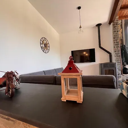 La Casa In Pietra, In Front Of Motorway, Perfect For Road Trips, With Private Parking Apartment Rapallo