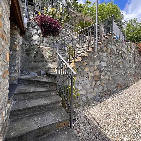 La Casa In Pietra, In Front Of Motorway, Perfect For Road Trips, With Private Parking Apartment Rapallo