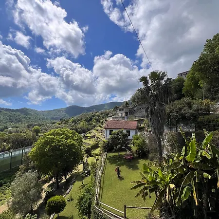 Appartement La Casa In Pietra, In Front Of Motorway, Perfect For Road Trips, With Private Parking *